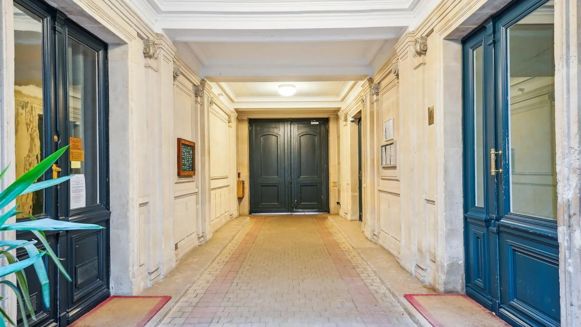 Luxury Apartment La Tour Parigi Francia