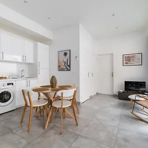 Calme Place Du Trocadero - 4p - Flat-guest Appartamento