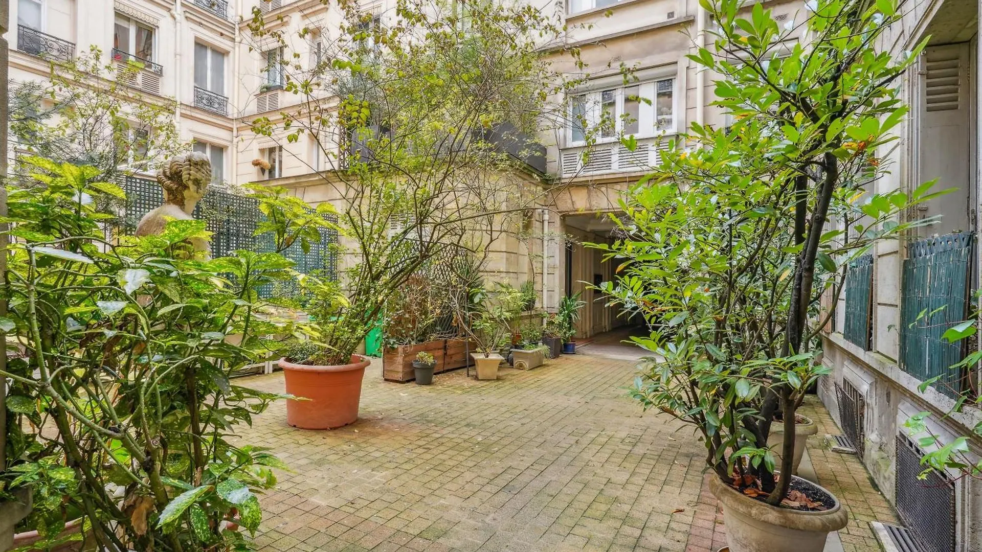 Luxury Apartment La Tour باريس