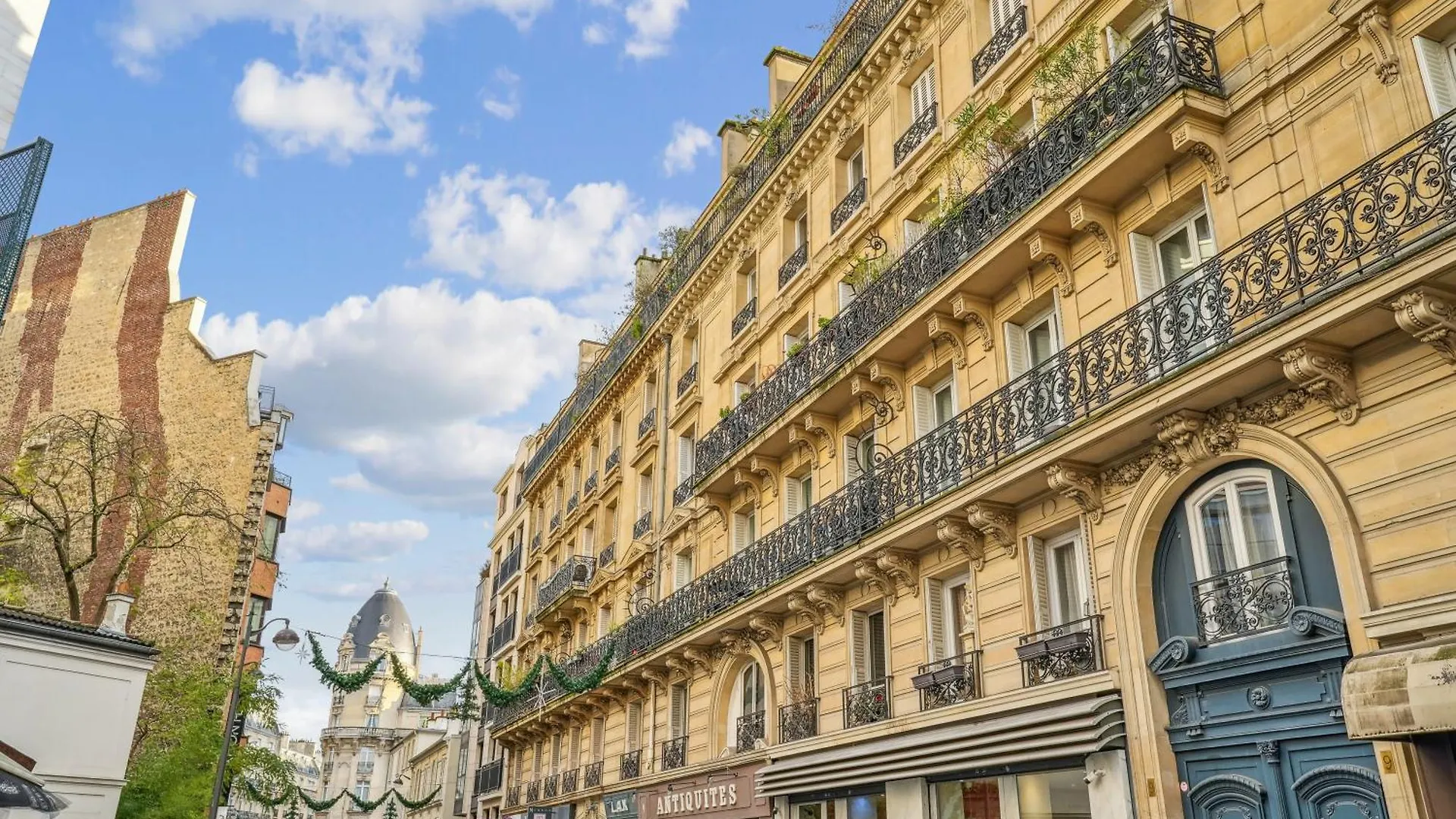 Luxury Apartment La Tour باريس